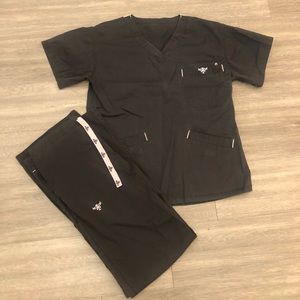 Med Couture Gray Scrubs, Top: S, Bottoms: XS